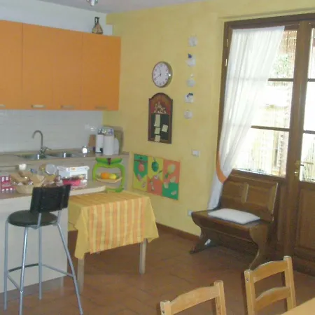 Nocleg ze śniadaniem La Rondine Tra Pisa E Lucca