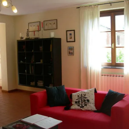La Rondine Tra Pisa E Lucca Couette-café